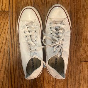 Men’s White Converse